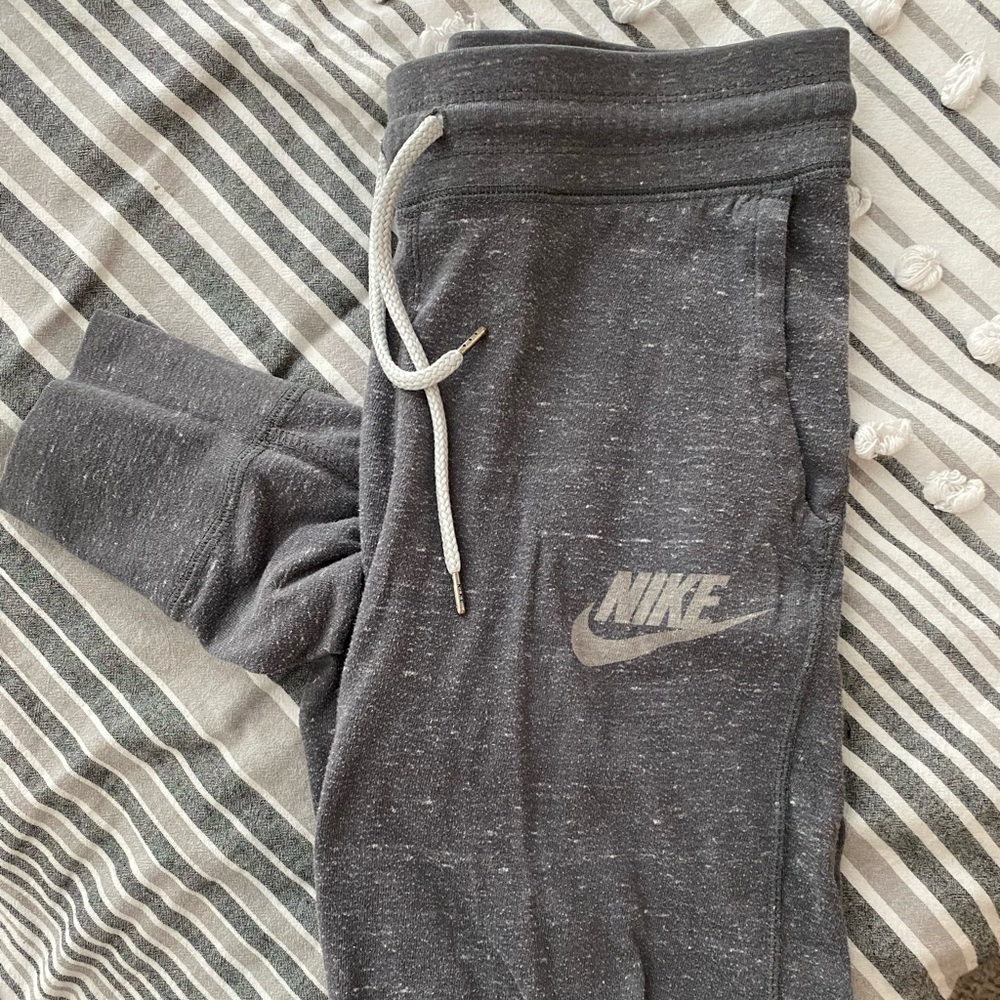 Nike Joggers